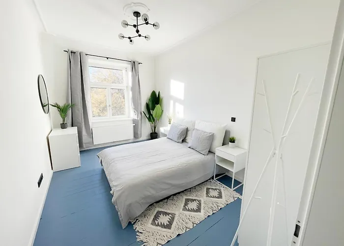 Luxurious 3 Bedroom Center Flat With Ac! Lägenhet *