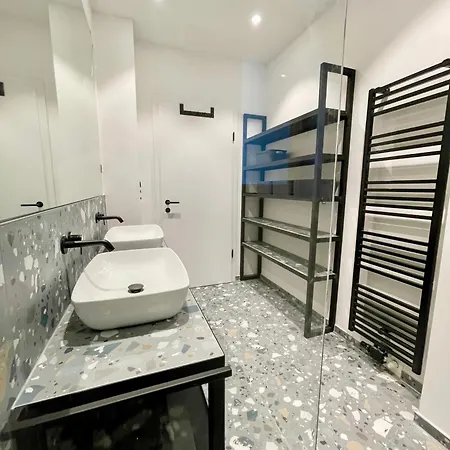 Apartment Luxurious 3 Bedroom Center Flat With Ac! Graz