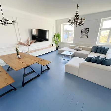 Luxurious 3 Bedroom Center Flat With Ac! * Graz